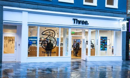 Three announces over £2bn investment into network