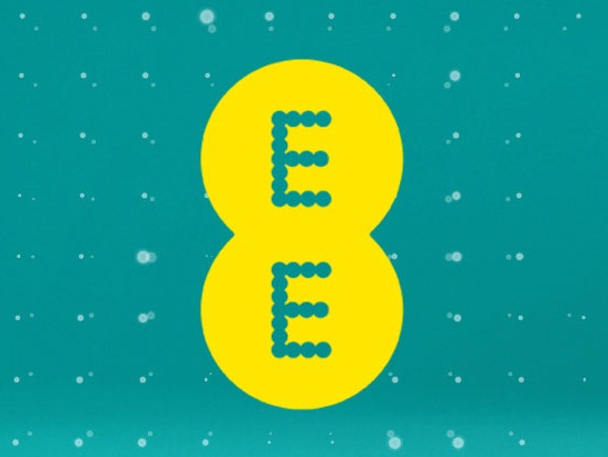 EE extends unlimited data offer to NHS Heroes