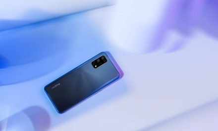 realme launches the best value 5G smartphone in the UK + Some amazing Black Friday Deals