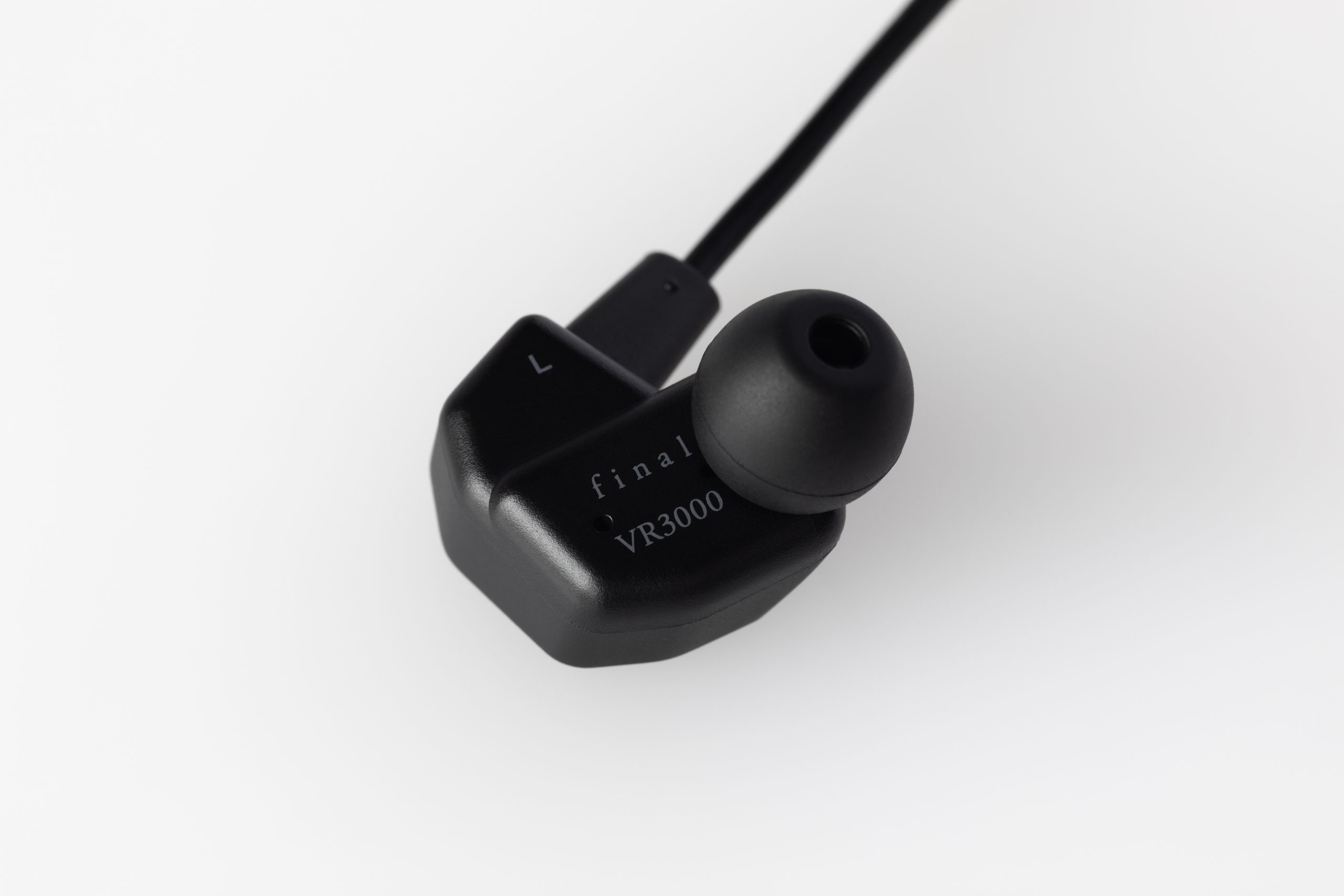 Final V3000 Gaming Earphones