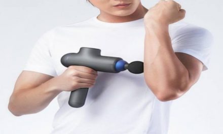 Xiaomi Yunmai Slim Elegant Massage Gun Review: A Portable Massaging Device