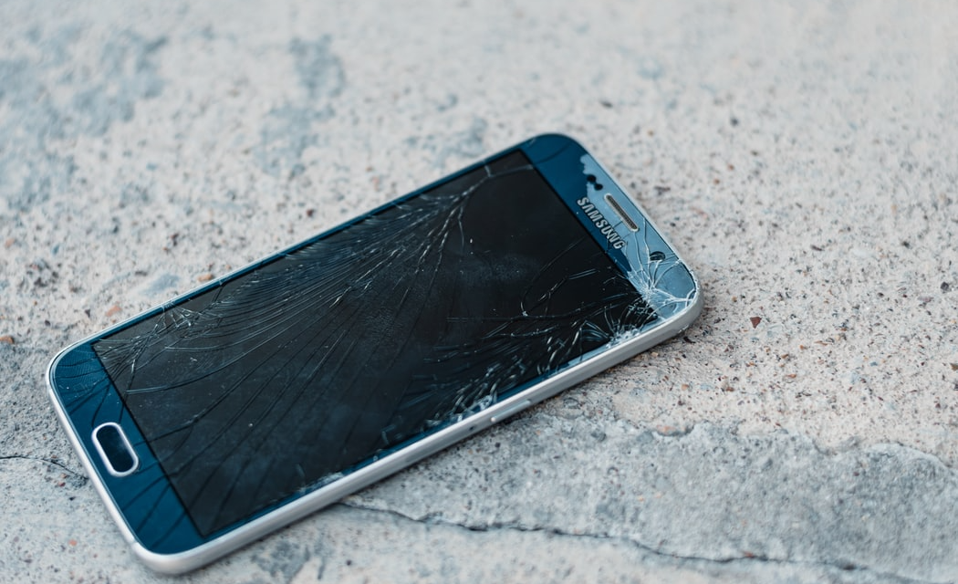 REVEALED: These are the phones that Brits break the most