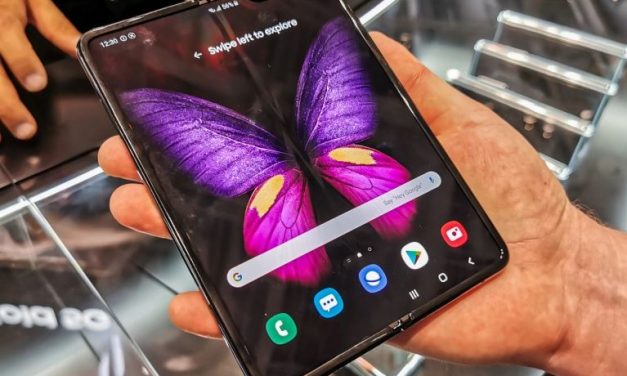 Samsung Galaxy Fold Receiving An Upgrade (Android 11 Based One UI 3.0)