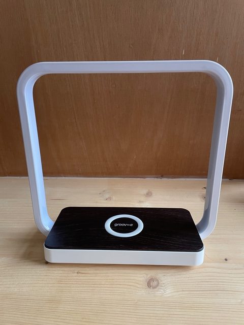 groov-e Artemis wireless charging station with LED Touch Lamp review