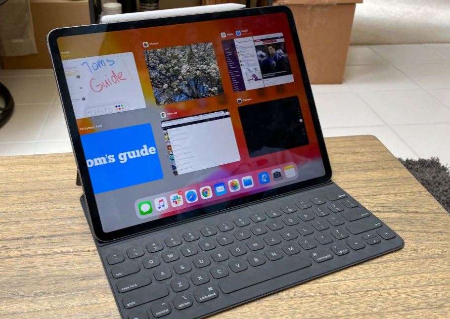 iPad Air (2020), Magic Keyboard, and Apple Pencil 2